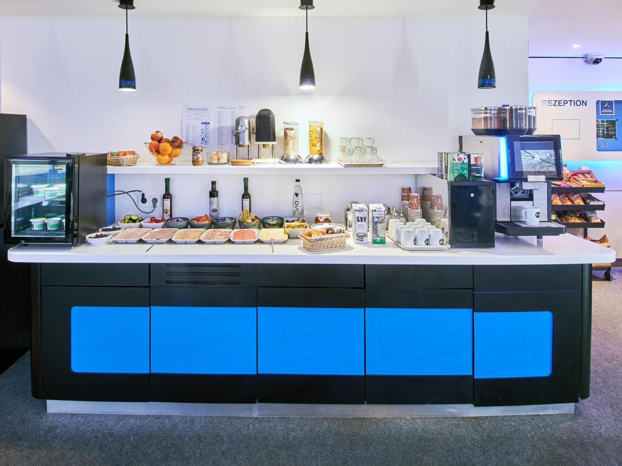 B&B Hotel Hannover-Laatzen Εξωτερικό φωτογραφία